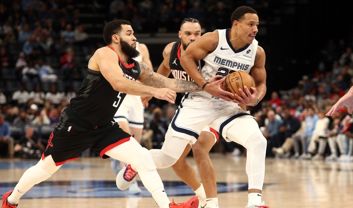 记者火箭已凑齐足够参赛球员