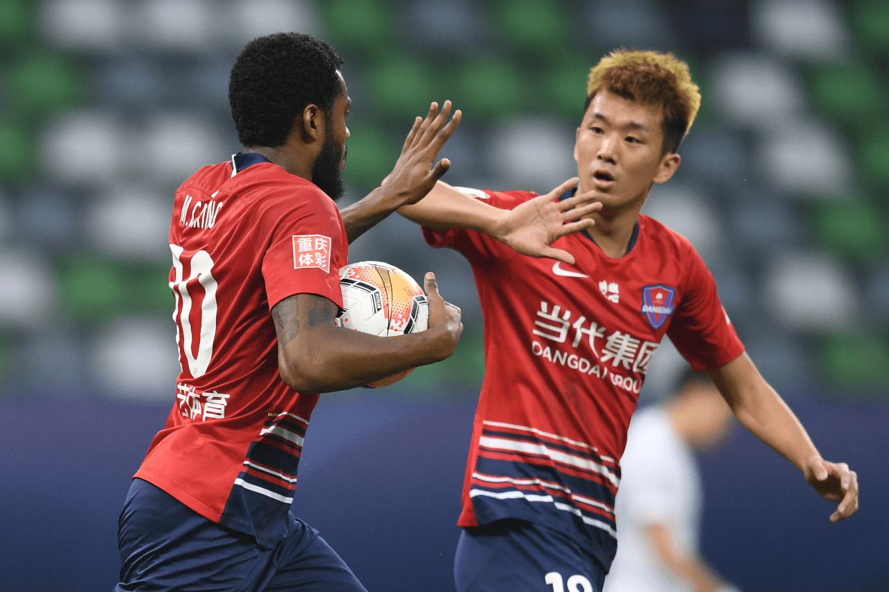 大连队实力持续攀升，成为黑马候选(大连队实力持续攀升,成为黑马候选队员)